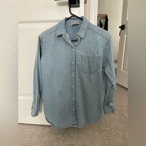 Sezane Denim shirt EUC!